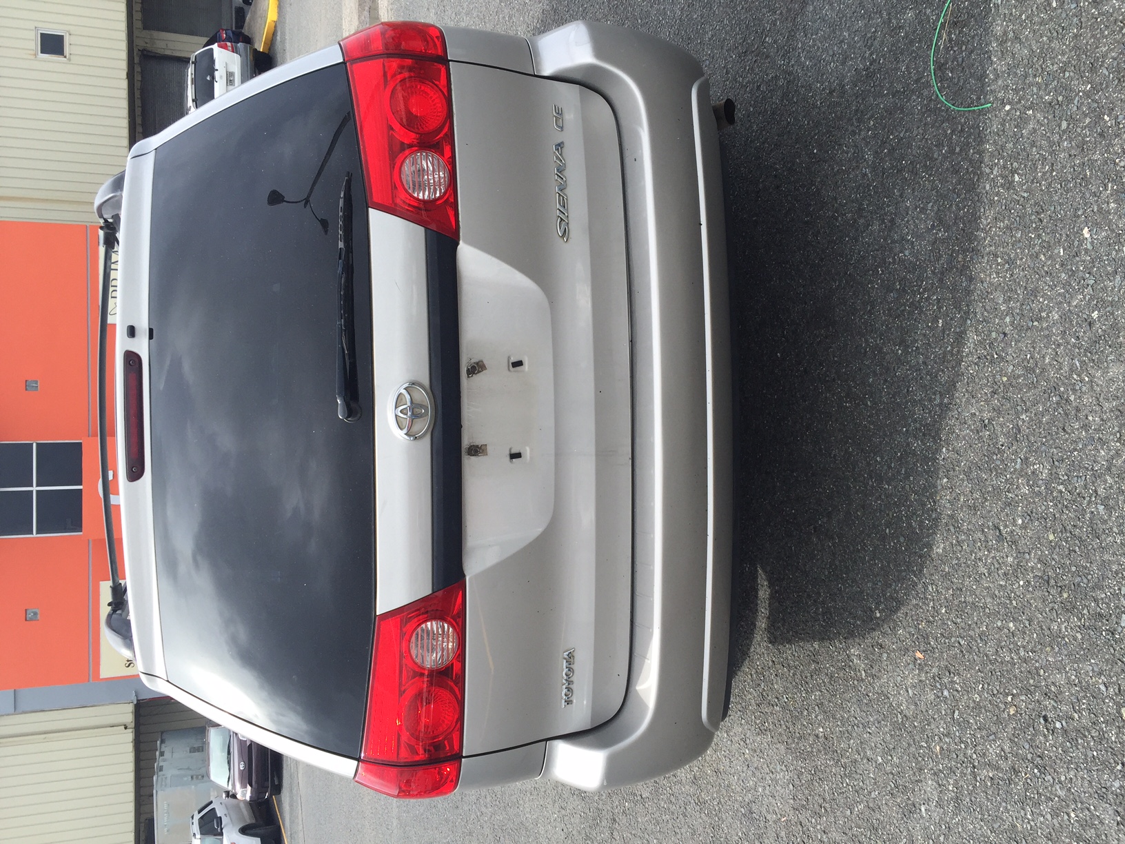 » 2007 Toyota Sienna Gold (086522)